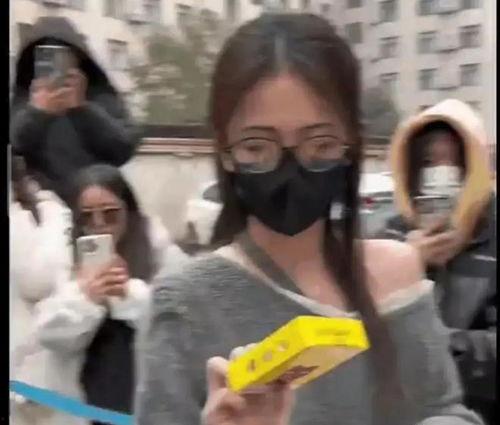 娱乐吃瓜爆料最新一期,明星秘闻大揭秘! 第3张 娱乐吃瓜爆料最新一期,明星秘闻大揭秘! 第3张